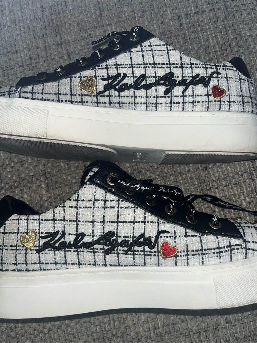 Karl Lagerfeld Black & White Tweed Sneakers with Red Heart Charms - Picture 9 of 11